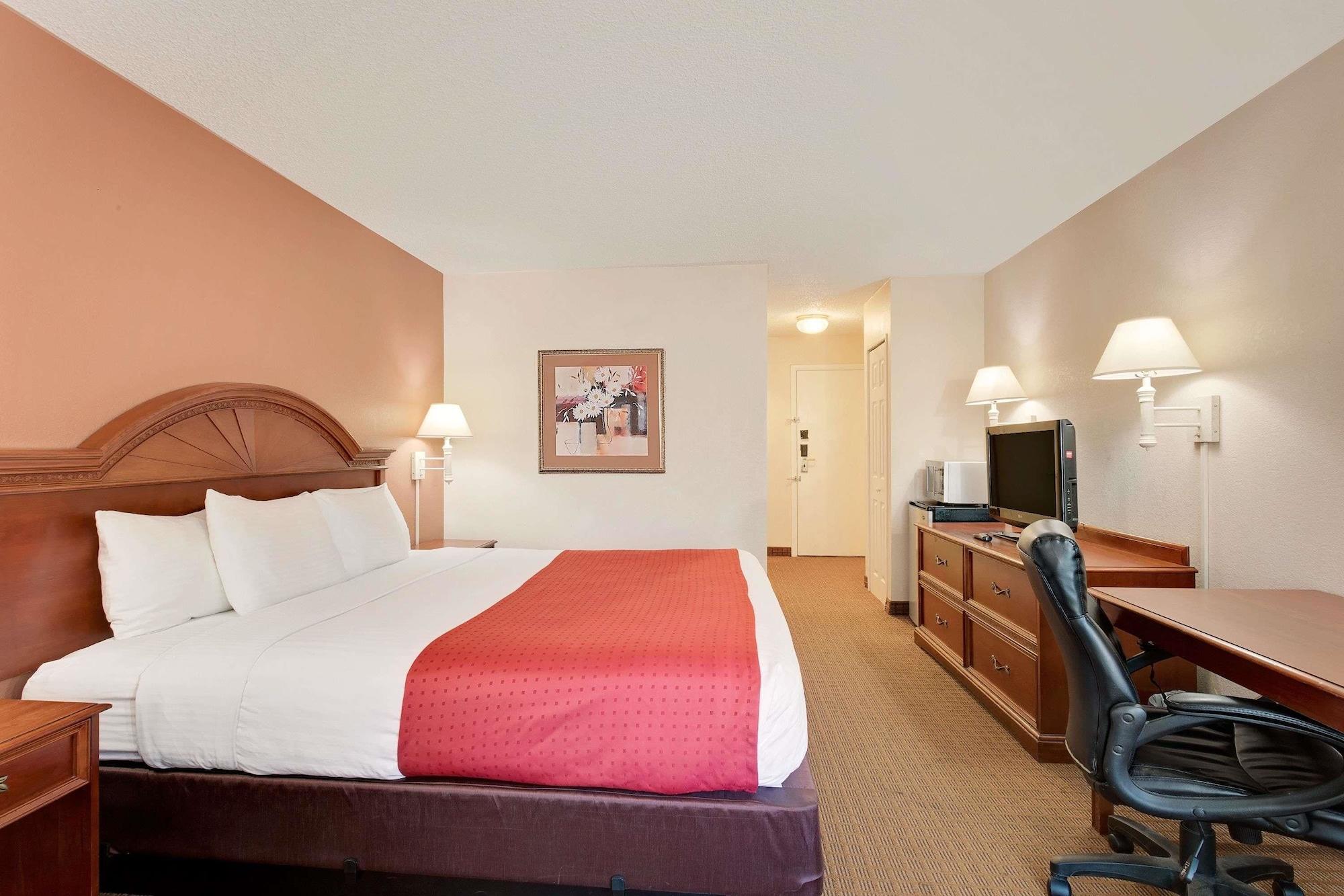 Ramada By Wyndham Provo Hotel Exterior photo