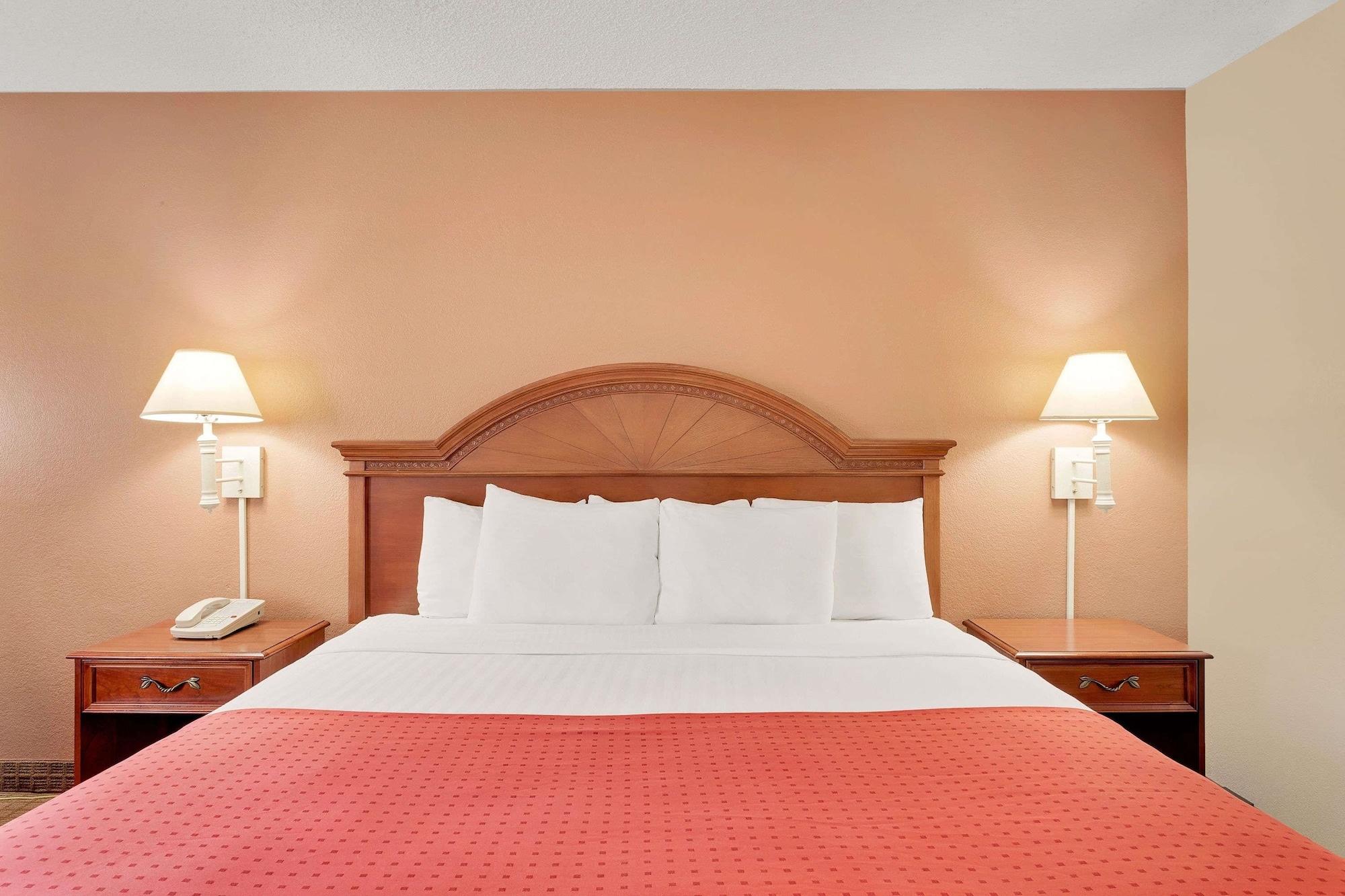 Ramada By Wyndham Provo Hotel Exterior photo