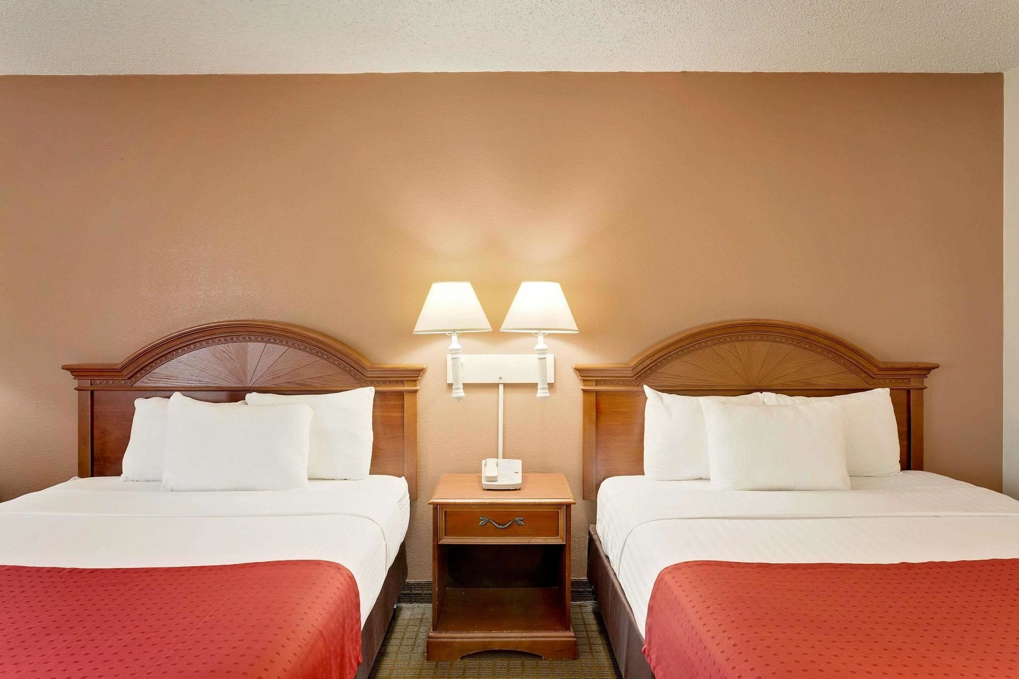 Ramada By Wyndham Provo Hotel Exterior photo