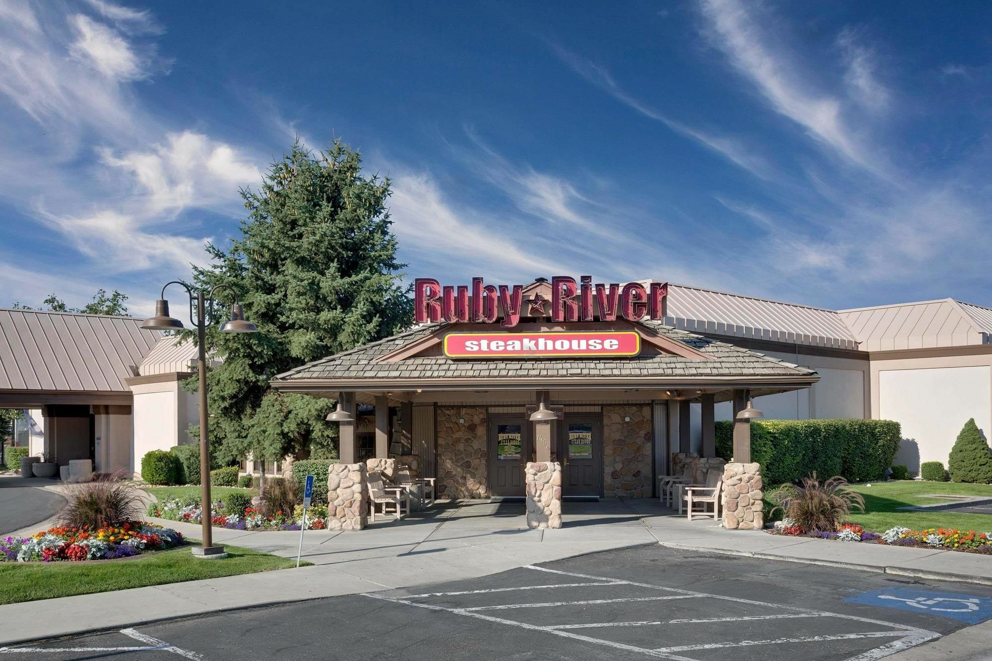 Ramada By Wyndham Provo Hotel Exterior photo